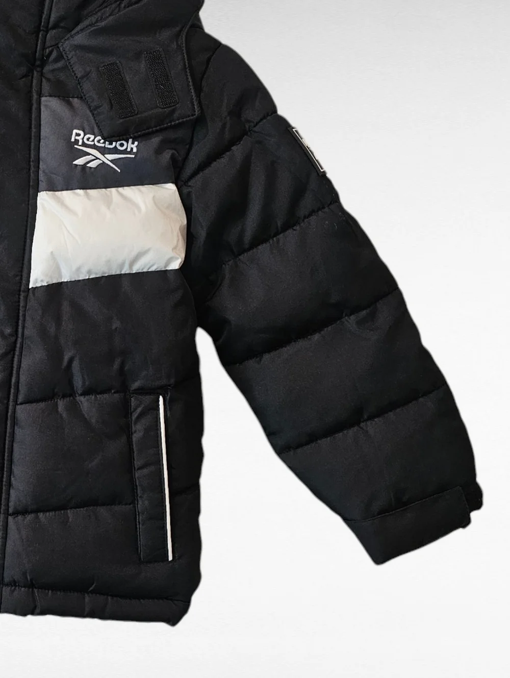 Reebok Boys Puffer Jacket Size 5 / 6
